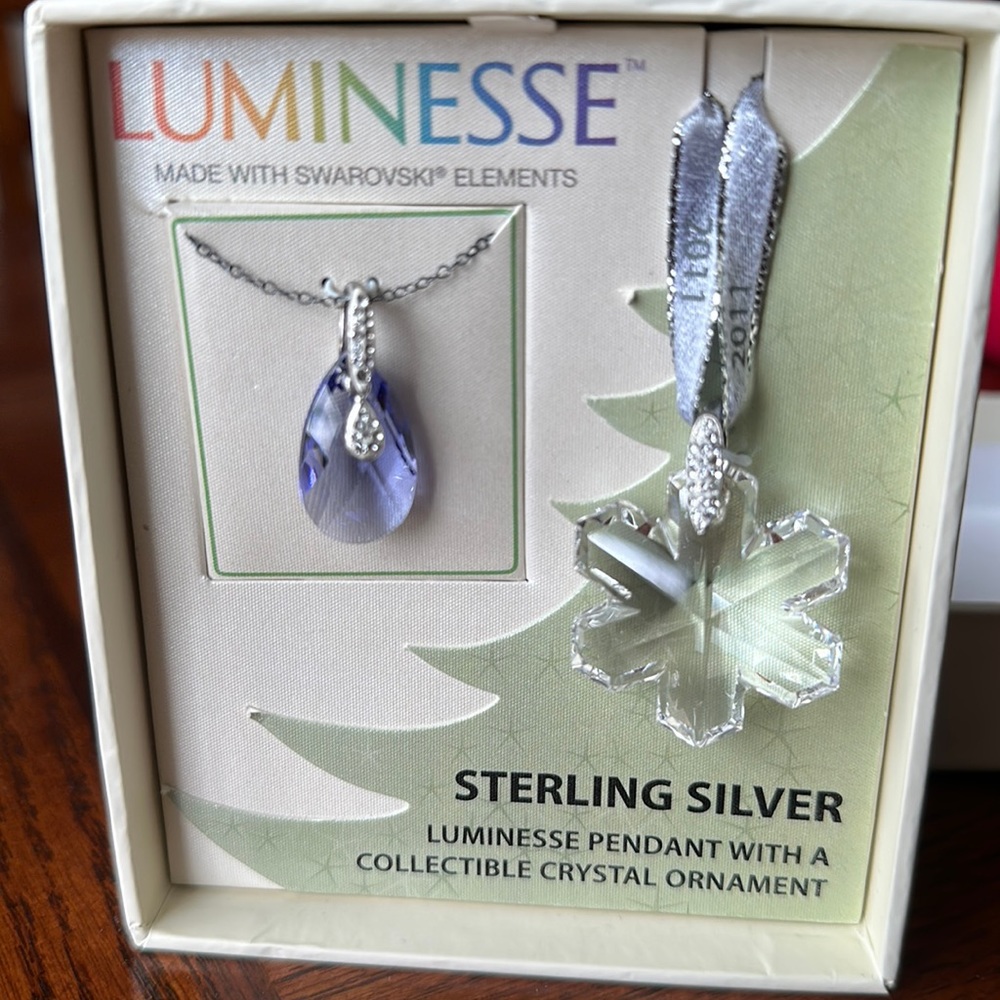 2011 Luminess pendant and Swarovski ornament - Picture 1 of 3